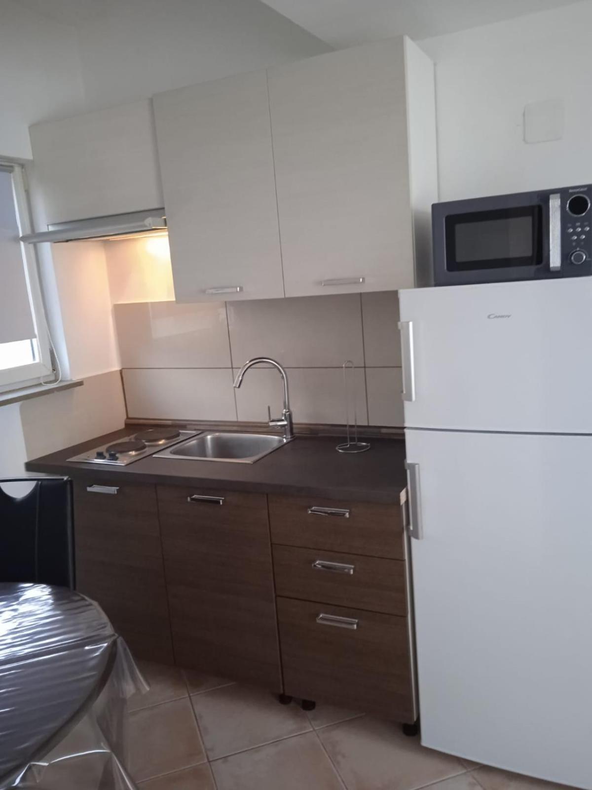 Apartmani Tudek Vir Ngoại thất bức ảnh