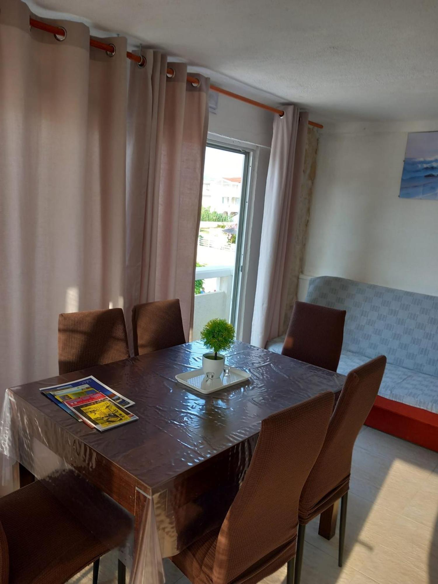 Apartmani Tudek Vir Ngoại thất bức ảnh