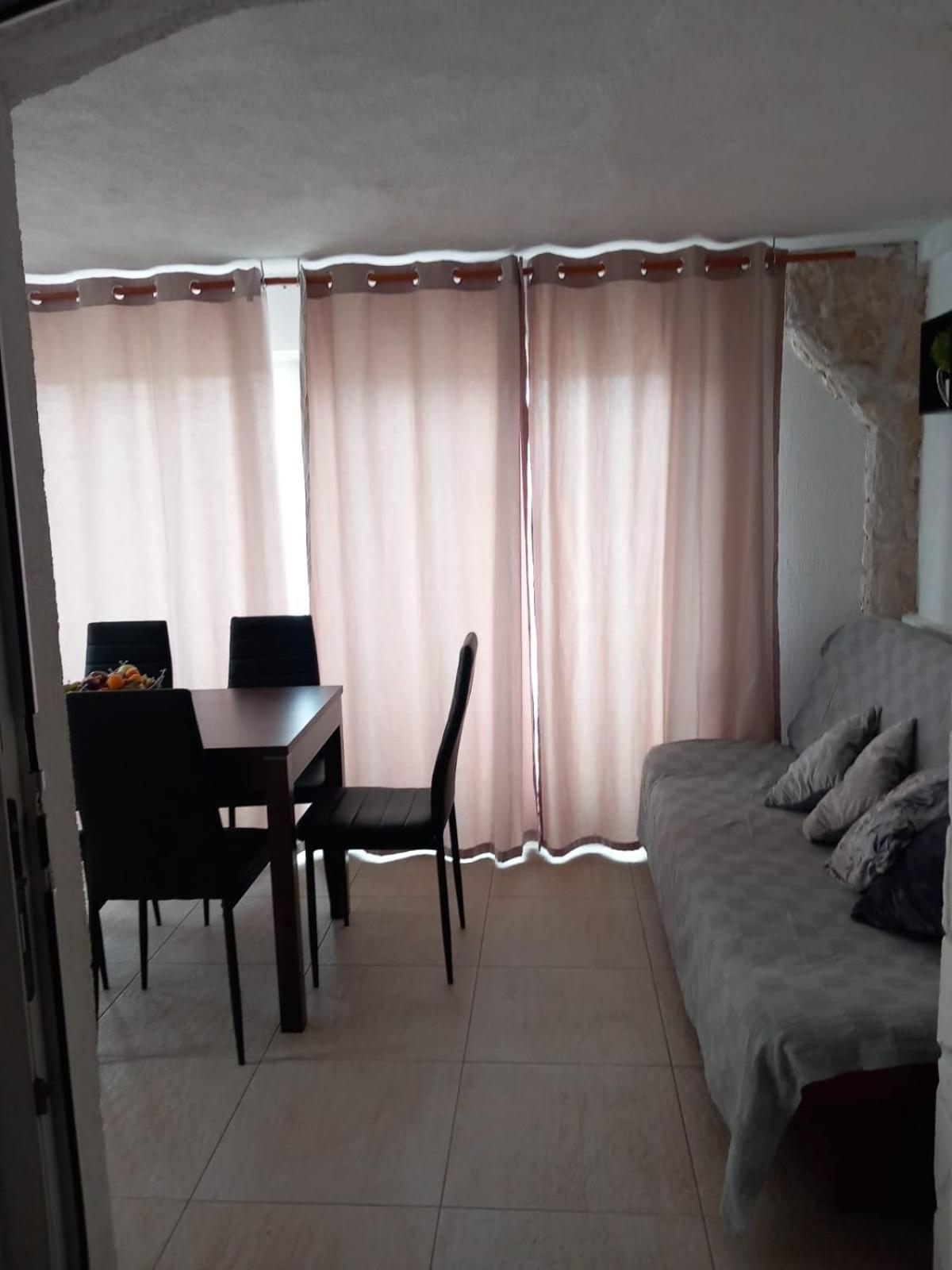 Apartmani Tudek Vir Ngoại thất bức ảnh